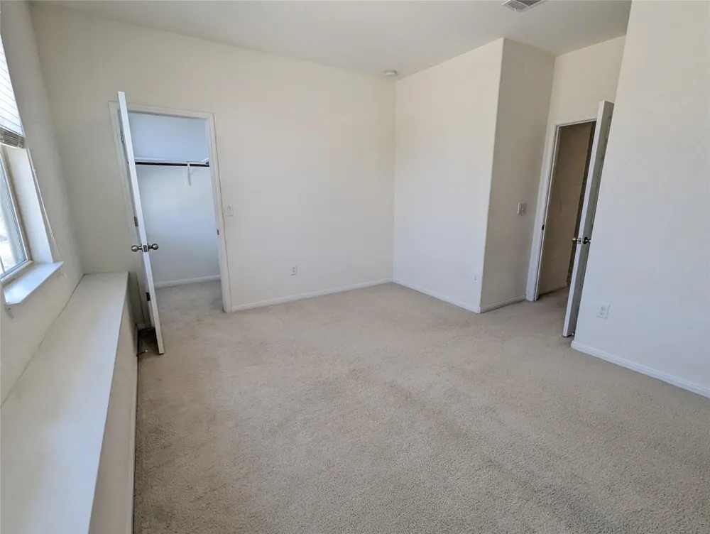 3240 E Whitestone Boulevard #37 Cedar Park, TX 78613