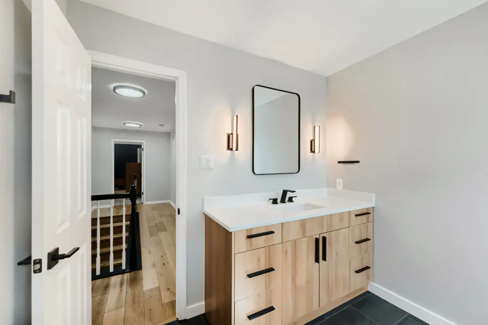 6426 Ira Ingram Drive Austin, TX 78749