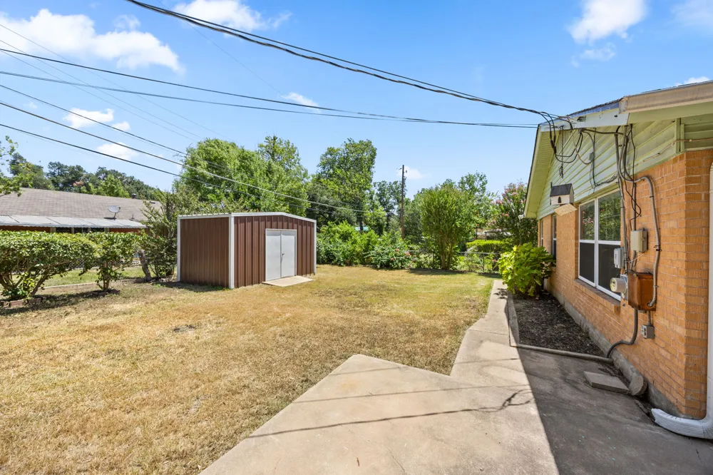1702 Ridgemont Drive Austin, TX 78723