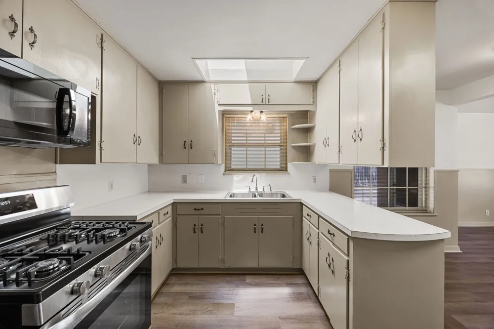 1702 Ridgemont Drive Austin, TX 78723