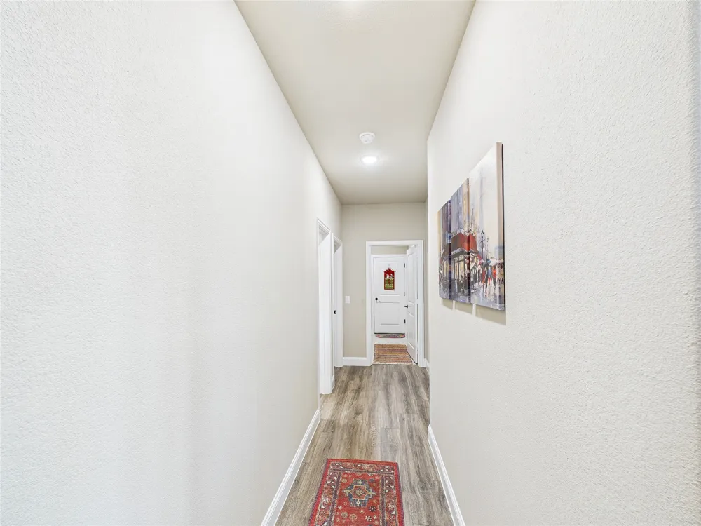 309 Pineview Lane Ponder, TX 76259