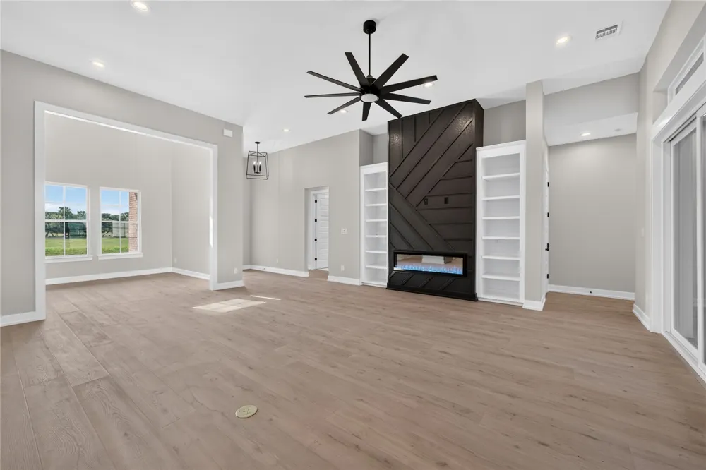 101 Lakeview Court Belton, TX 76513