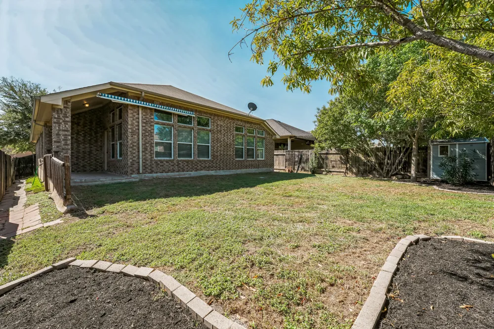 229 Wicker Park Way Buda, TX 78610