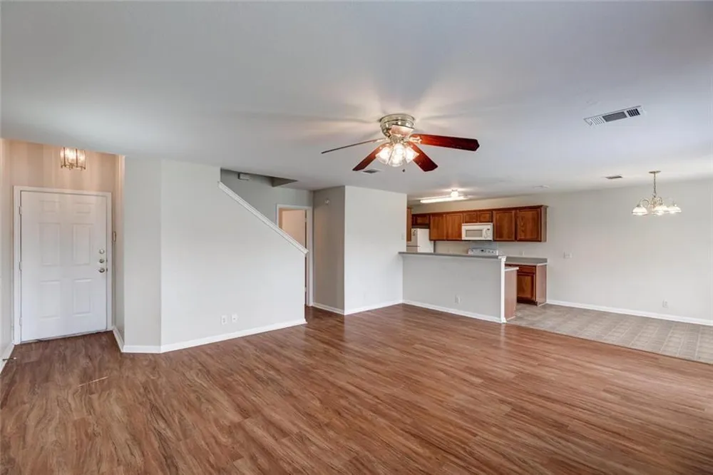 16712 Hamilton Point Circle Manor, TX 78653