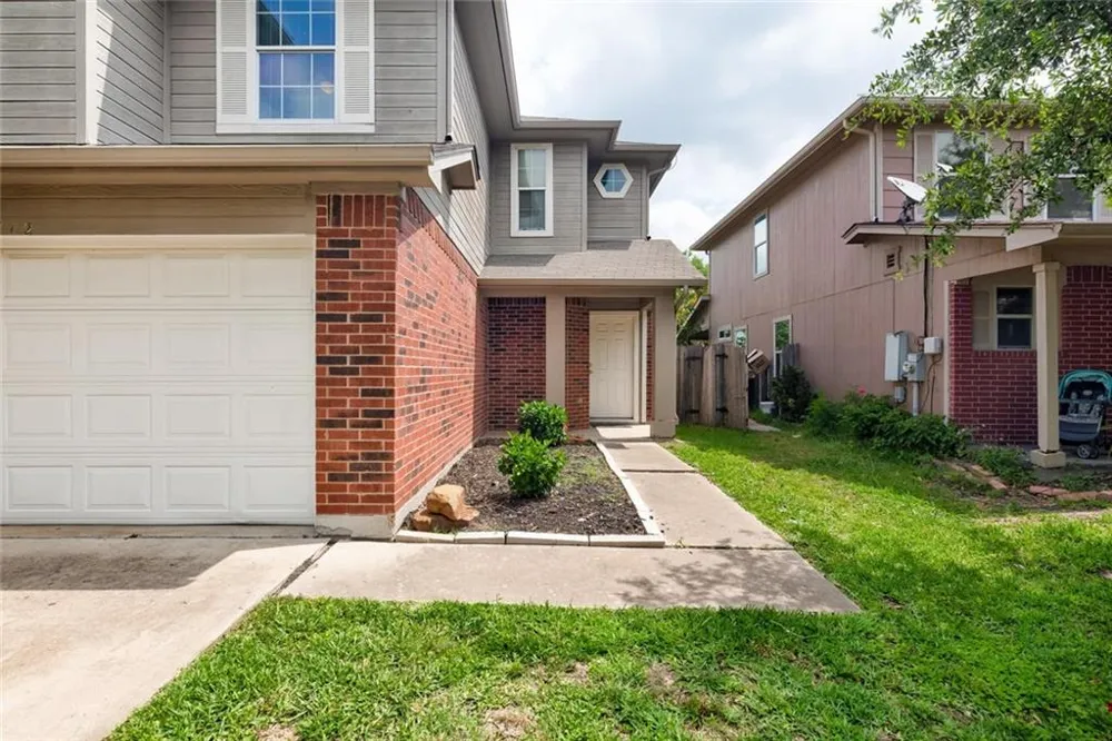 16712 Hamilton Point Circle Manor, TX 78653