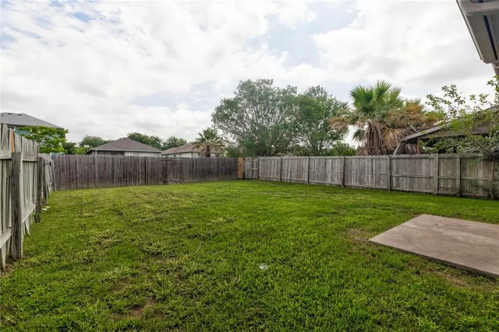 16712 Hamilton Point Circle Manor, TX 78653
