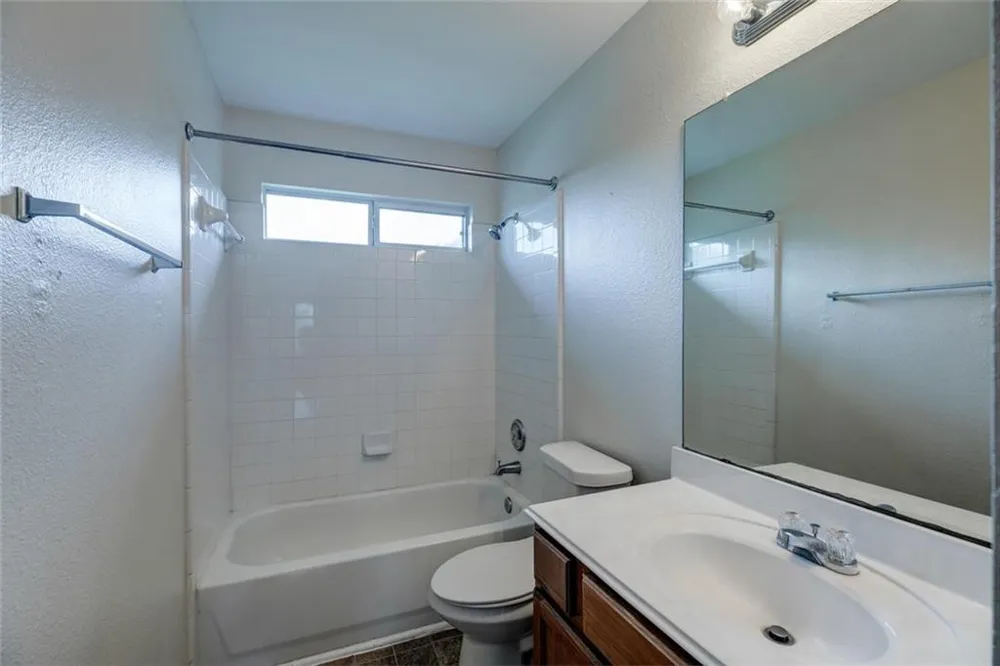 16712 Hamilton Point Circle Manor, TX 78653