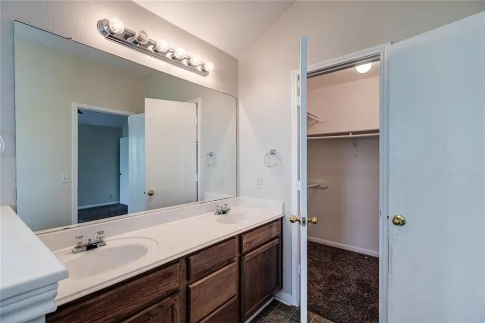 16712 Hamilton Point Circle Manor, TX 78653