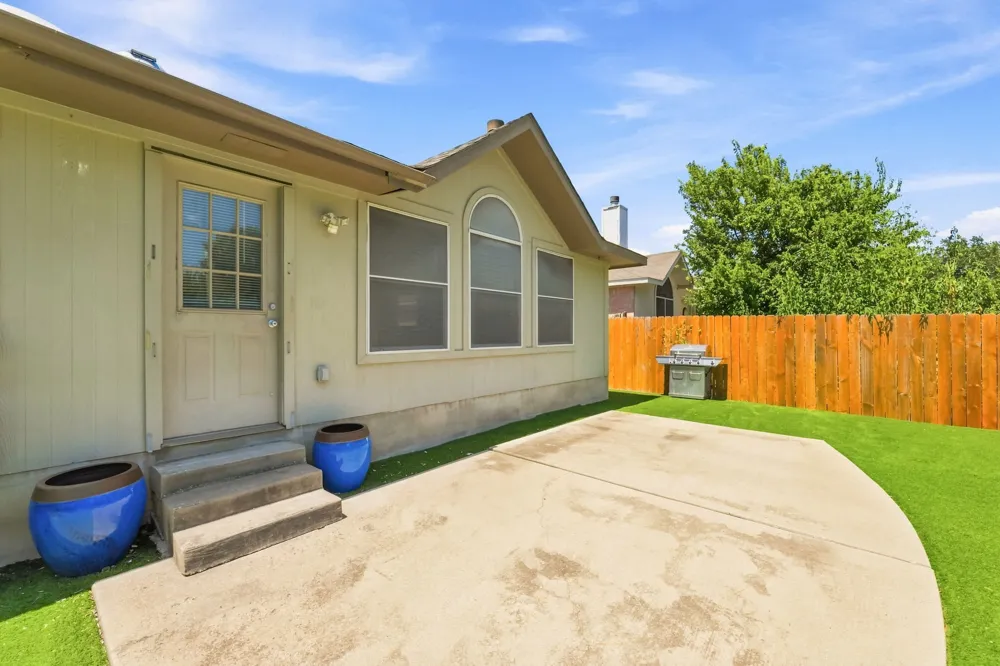 903 Point Run Drive Pflugerville, TX 78660