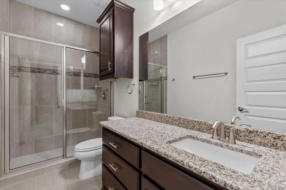 266 Village Oak Drive Austin, TX 78737