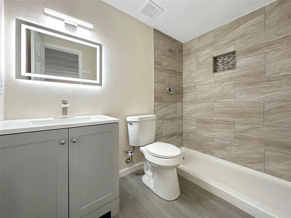 5920 Lago Vista Way #C-23 Lago Vista, TX 78645