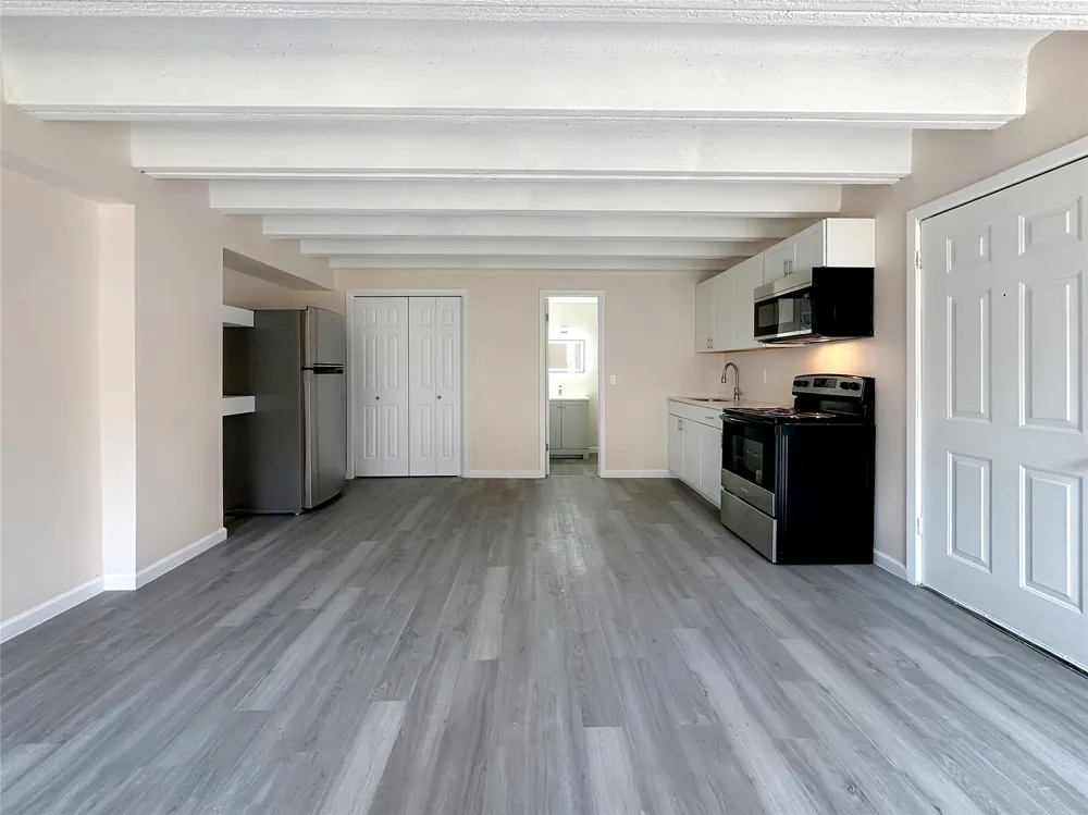 5920 Lago Vista Way #C-23 Lago Vista, TX 78645