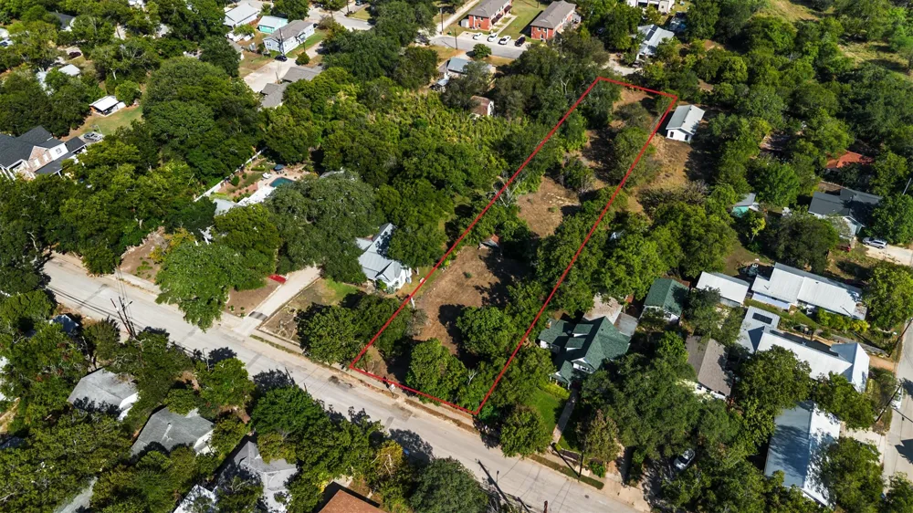 1247 W San Antonio Street San Marcos, TX 78666