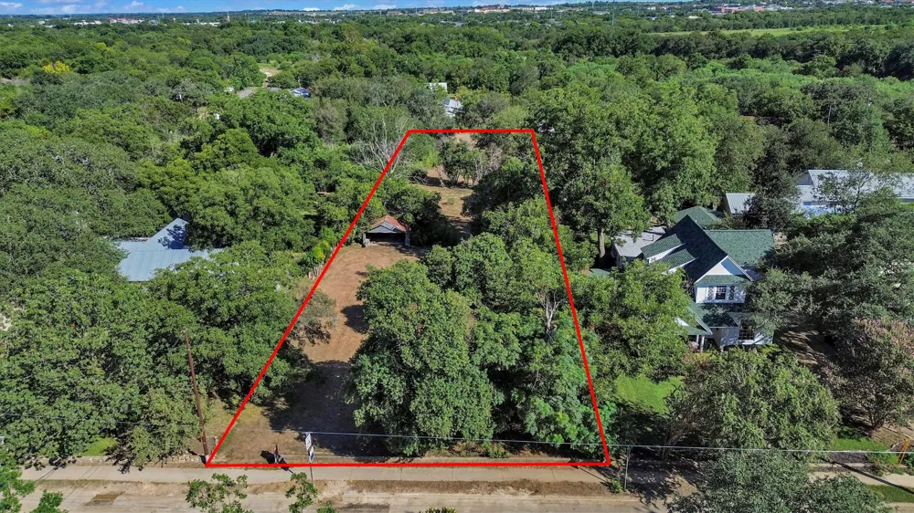 1247 W San Antonio Street San Marcos, TX 78666