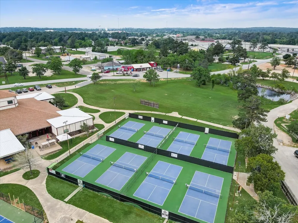161 Kahana Lane Bastrop, TX 78602