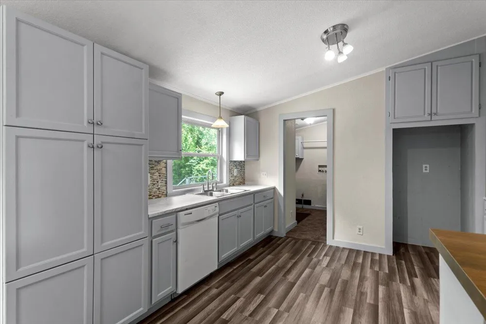 2301 Sumac Lane Cedar Park, TX 78613