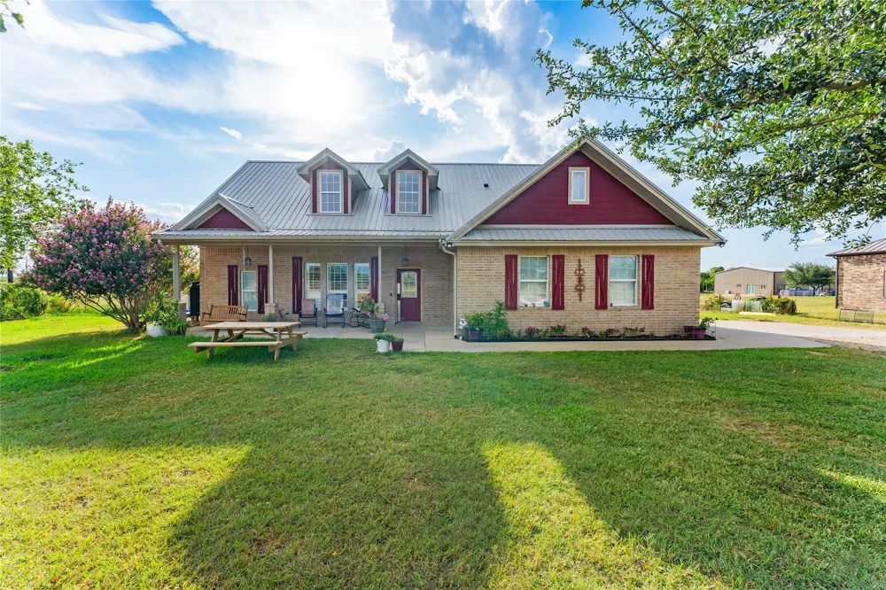 9122 Stinnett Mill Road Salado, TX 76571