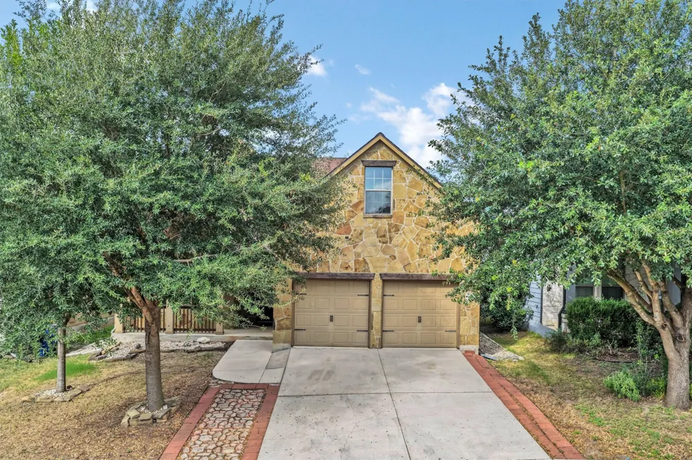 520 Brook Shadow Cibolo, TX 78108