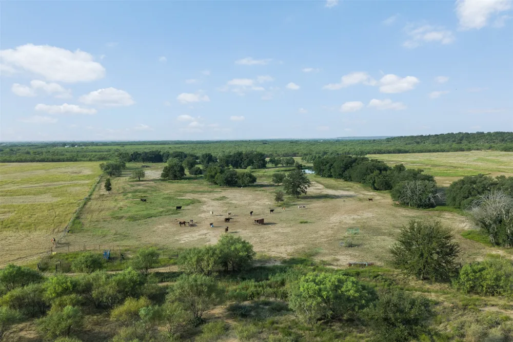 FM 1176 S Santa Anna, TX 76878