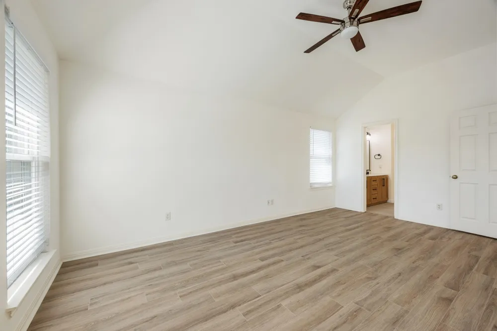 10114 Janet Loop Dripping Springs, TX 78620