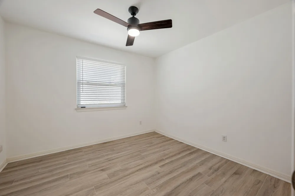 10114 Janet Loop Dripping Springs, TX 78620