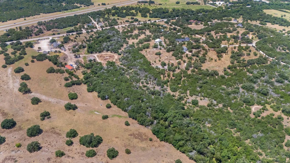 7400 Old 195 Florence, TX 76527