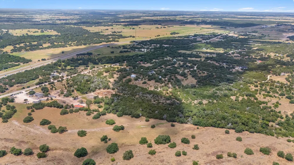 7400 Old 195 Florence, TX 76527