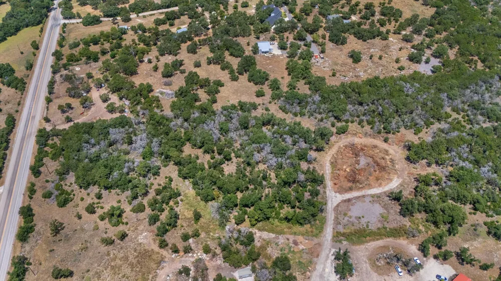 7400 Old 195 Florence, TX 76527