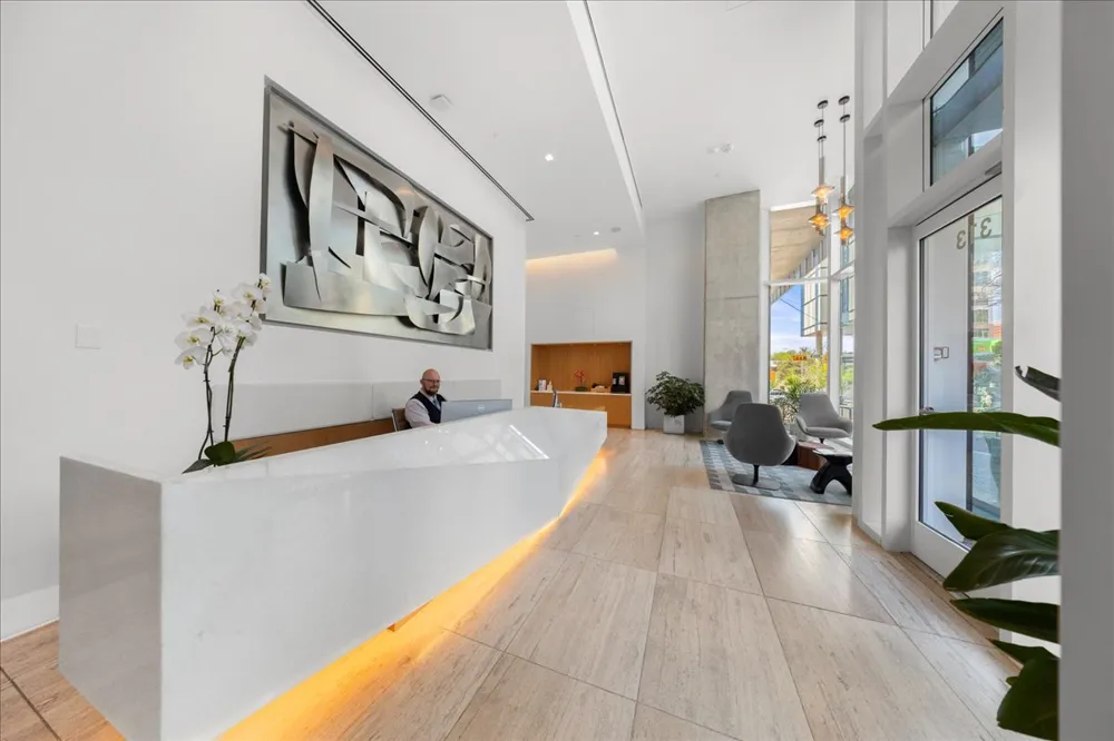 313 W 17th Street #2304 Austin, TX 78701