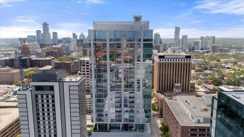 313 W 17th Street #2304 Austin, TX 78701