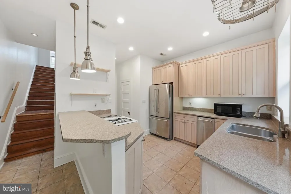 1419 MONROE STREET NW Washington, DC 20010