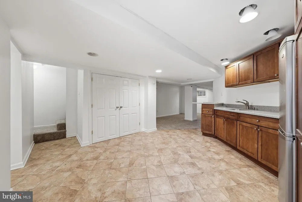 1419 MONROE STREET NW Washington, DC 20010