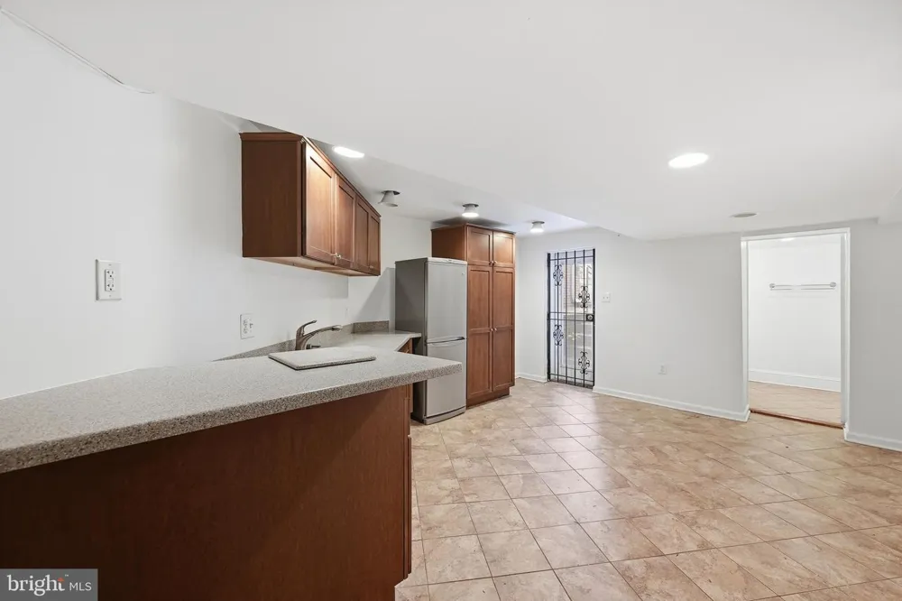 1419 MONROE STREET NW Washington, DC 20010