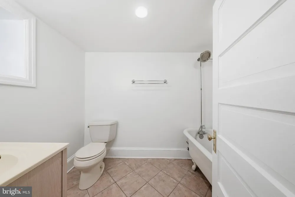 1419 MONROE STREET NW Washington, DC 20010