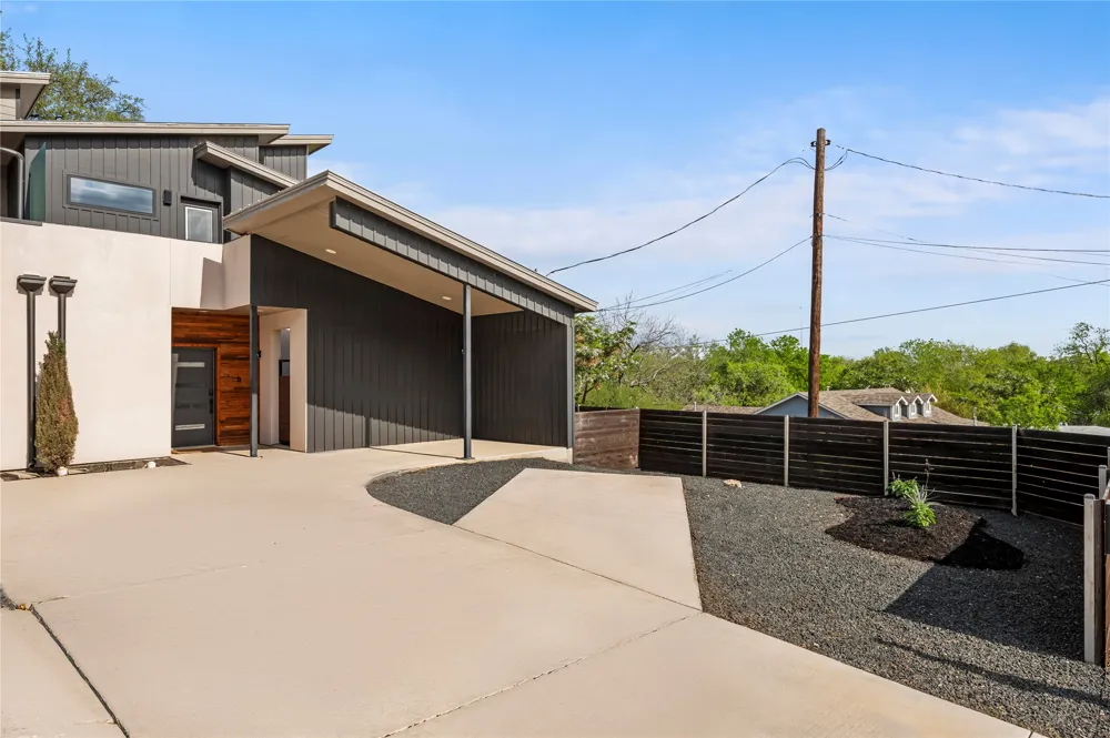 4400 Mount Vernon Drive #B Austin, TX 78745