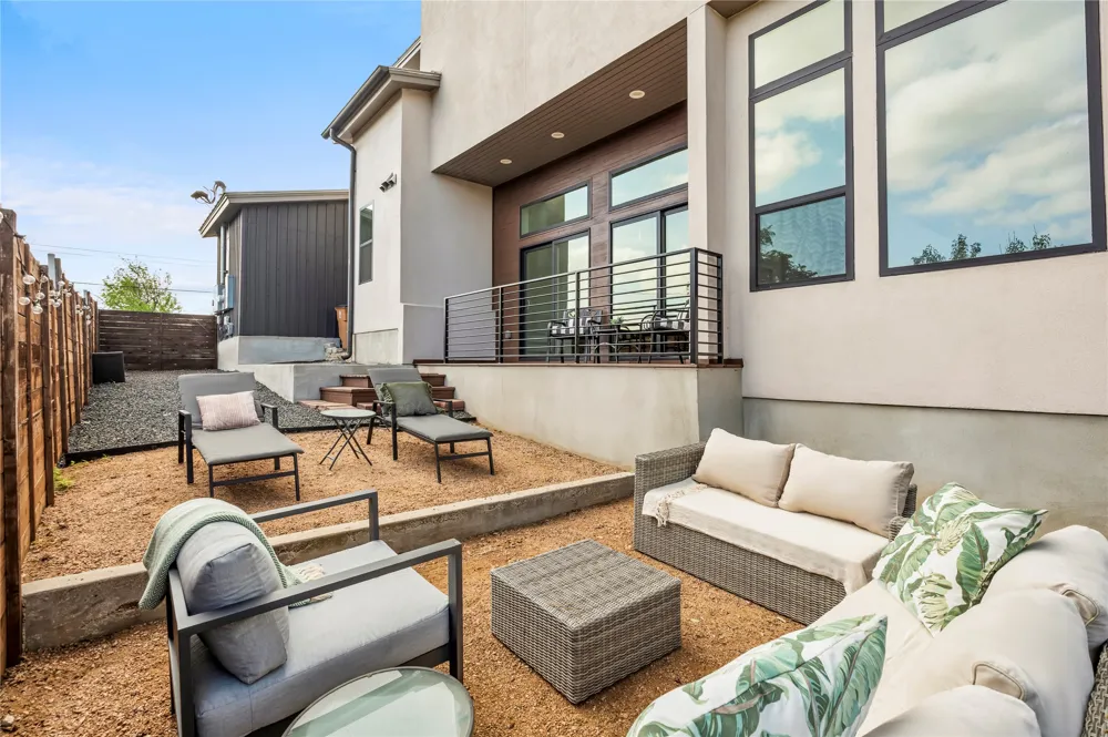 4400 Mount Vernon Drive #B Austin, TX 78745