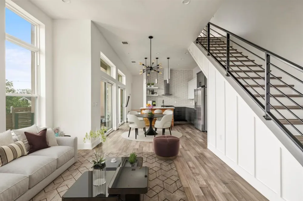 4400 Mount Vernon Drive #B Austin, TX 78745