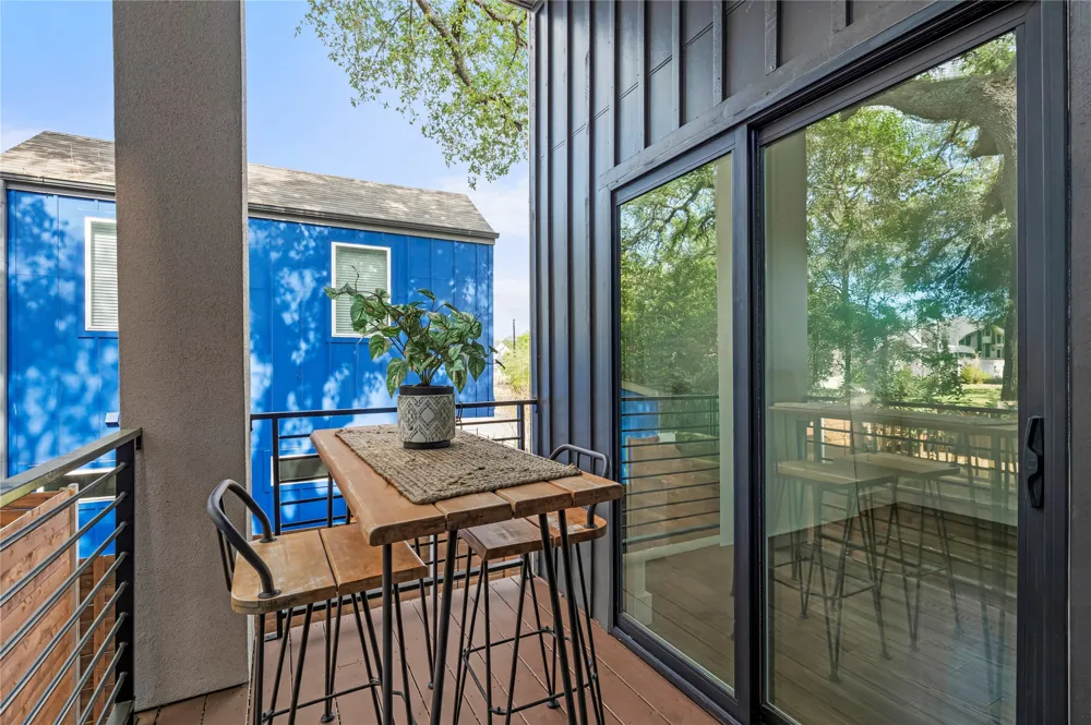 4400 Mount Vernon Drive #B Austin, TX 78745