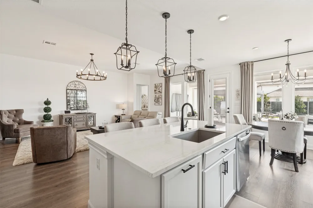 409 Gridiron Cove Leander, TX 78641