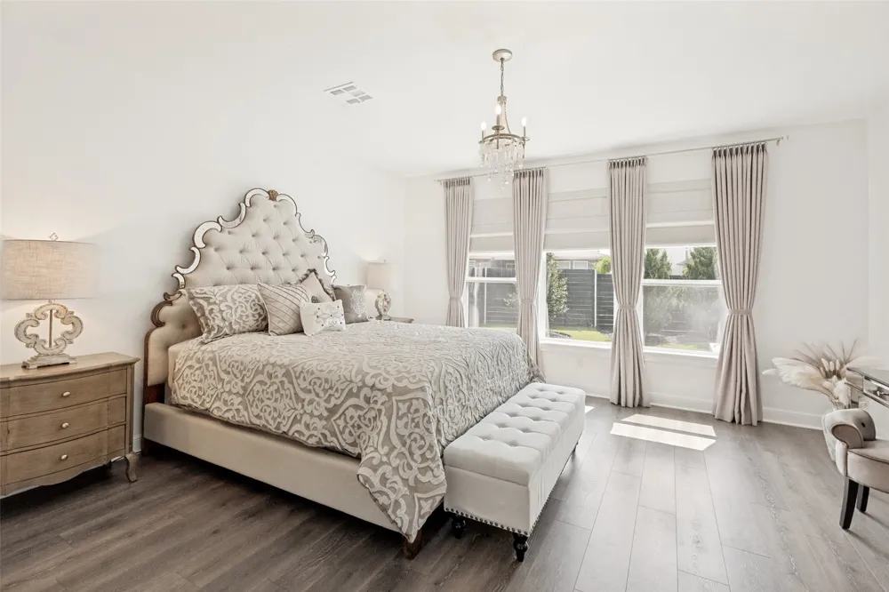 409 Gridiron Cove Leander, TX 78641