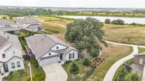 409 Gridiron Cove