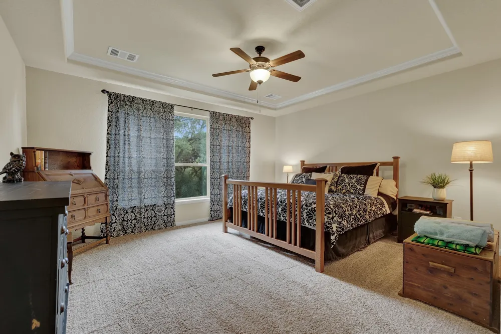 1937 HUNTERS CV New Braunfels, TX 78132