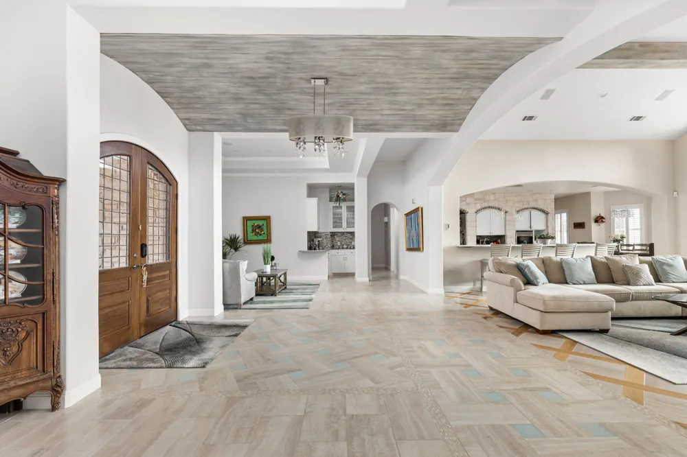 805 Brooks Hollow Road Lakeway, TX 78734