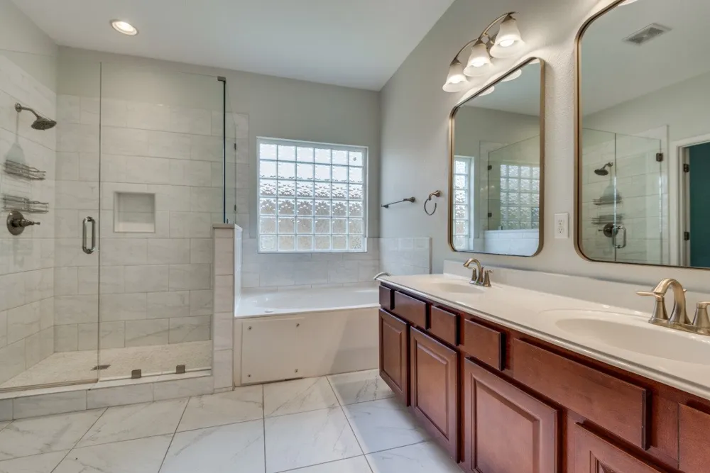 628 Bottle Brush Drive Kyle, TX 78640