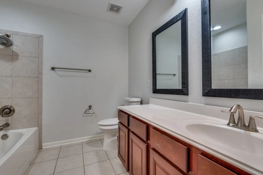 628 Bottle Brush Drive Kyle, TX 78640