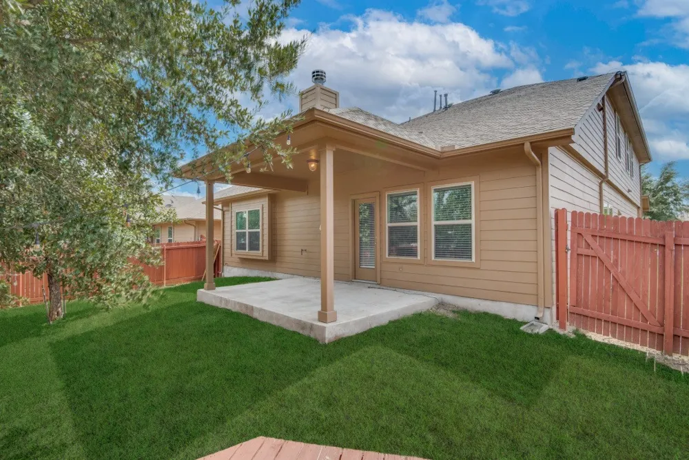 628 Bottle Brush Drive Kyle, TX 78640