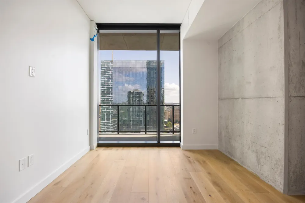 610 Davis Street #2408 Austin, TX 78701