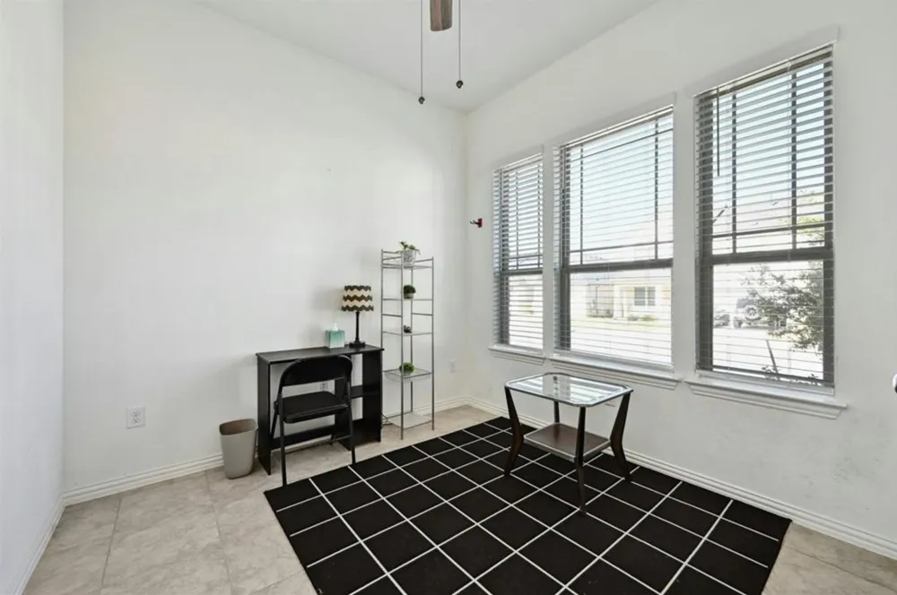 12613 Stanford Drive #86 Austin, TX 78748