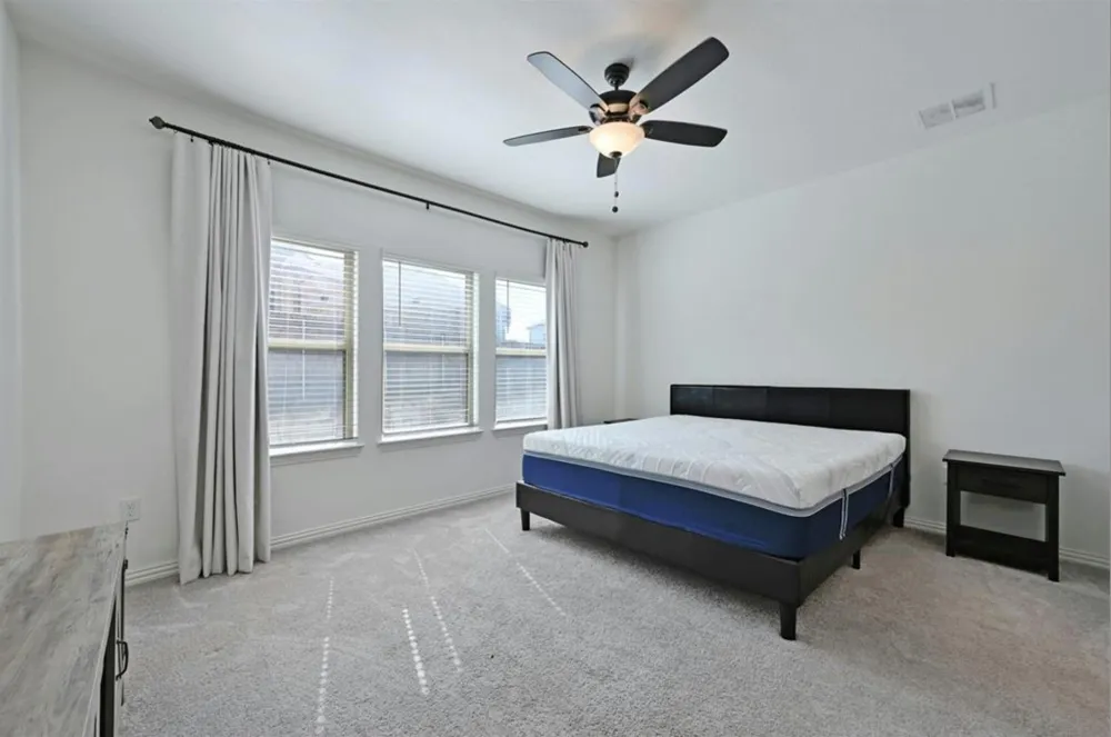 12613 Stanford Drive #86 Austin, TX 78748