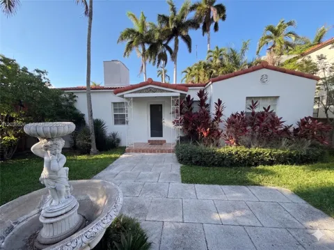 265 Palm Ave